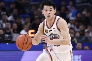 林葳：NCAA要边上课边训练 全英语的课程对我来说是个挑战