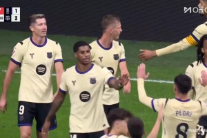 巴萨3-1锁定胜局！拉什福德角球送助攻！阿劳霍跃起头球破门！